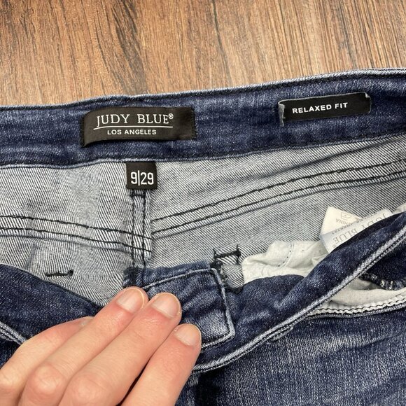 Judy Blue Jeans Women's 9 / 29 Relaxed Fit Cut-off Dark Wash Stretch JB88191 - Picture 5 of 11